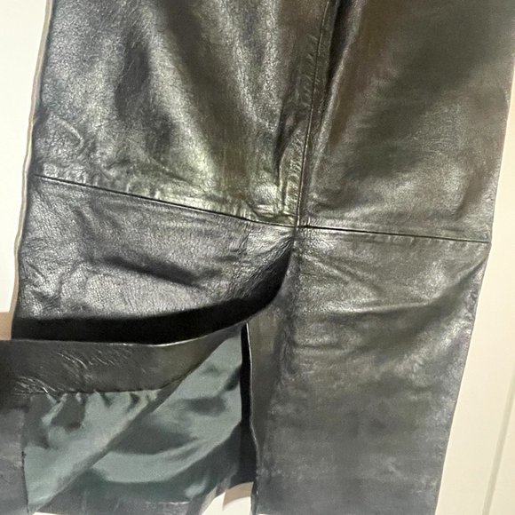 NWT | TOPSHOP | Midi Black Leather Skirt with Zipper Details | US 4 - Picture 8 of 13